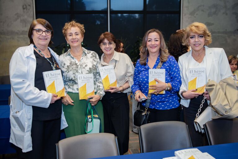 LANZAMIENTO LIBRO-197