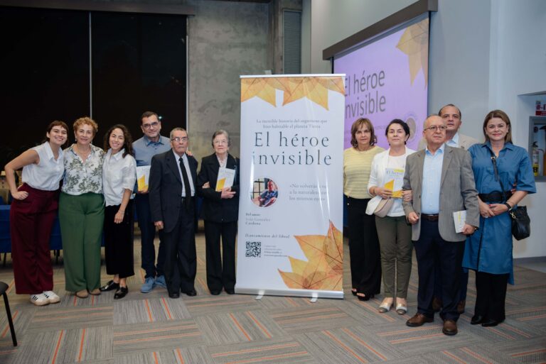 LANZAMIENTO LIBRO-231